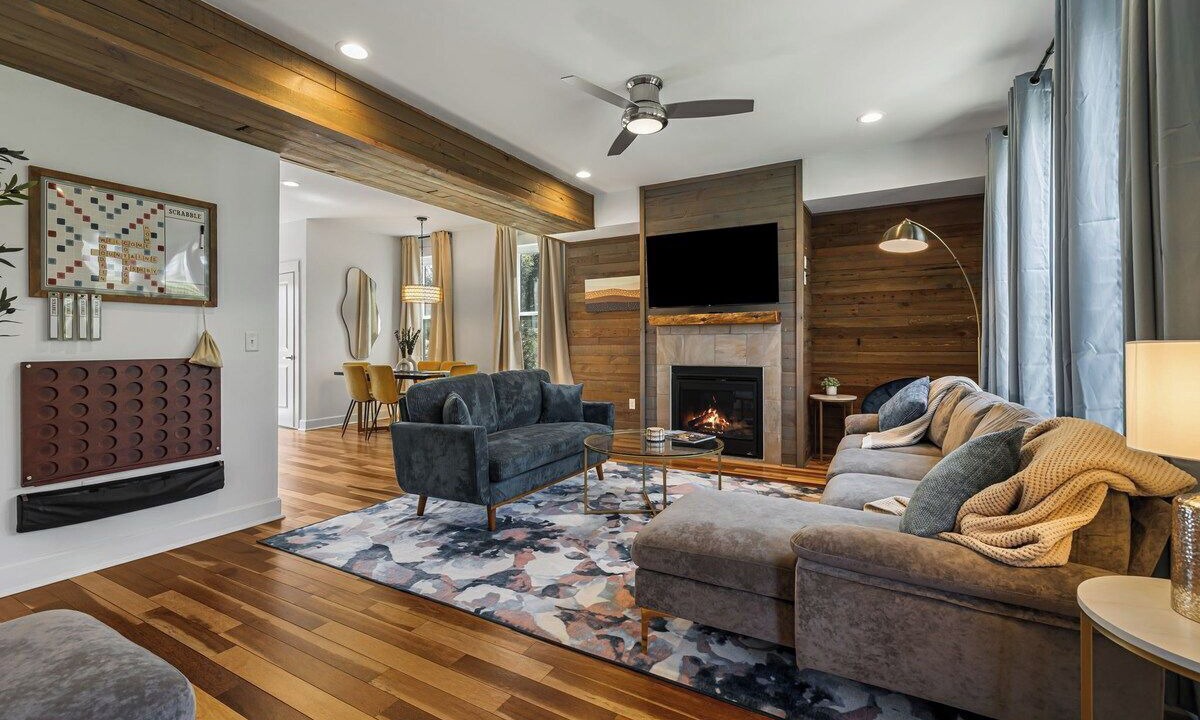 Photo of Livingroom in Woodfin
