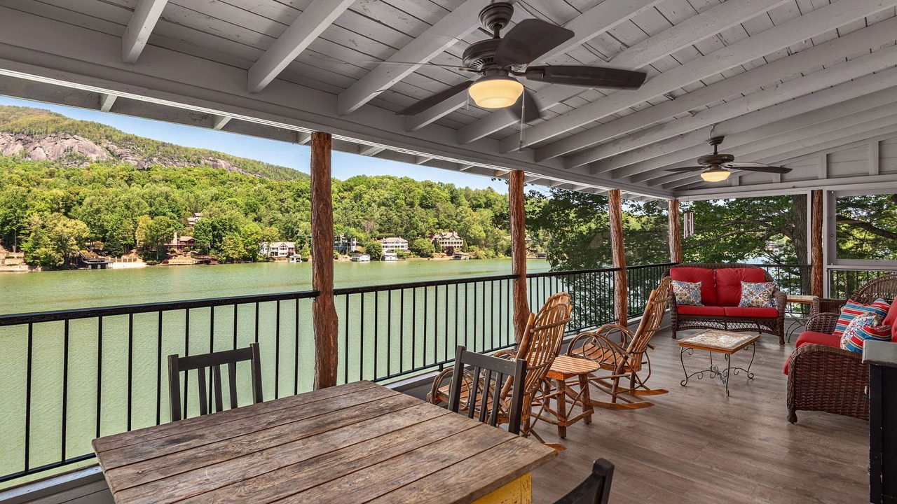 Photo of Outdoor in Lake Lure