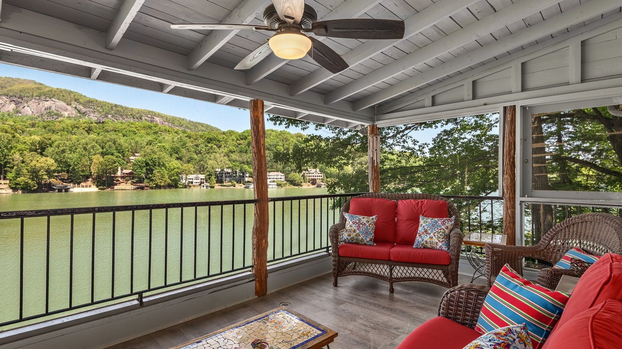 Photo of Outdoor in Lake Lure
