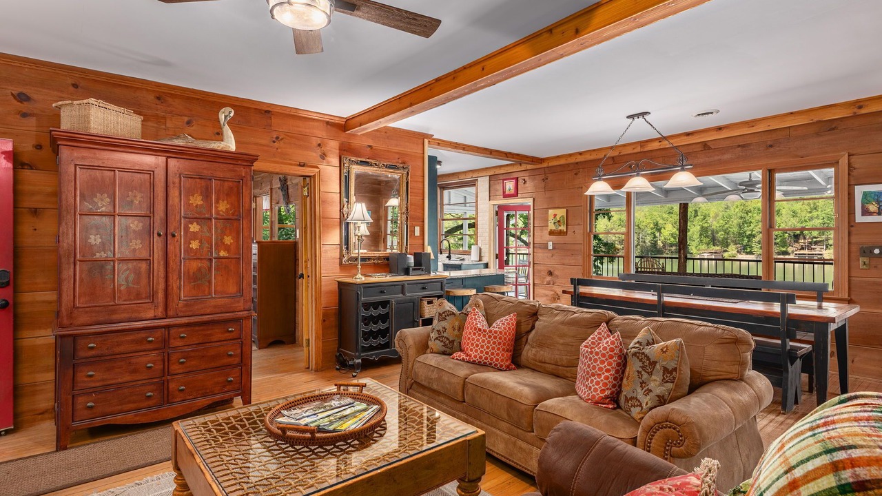 Photo of Bedroom in Lake Lure