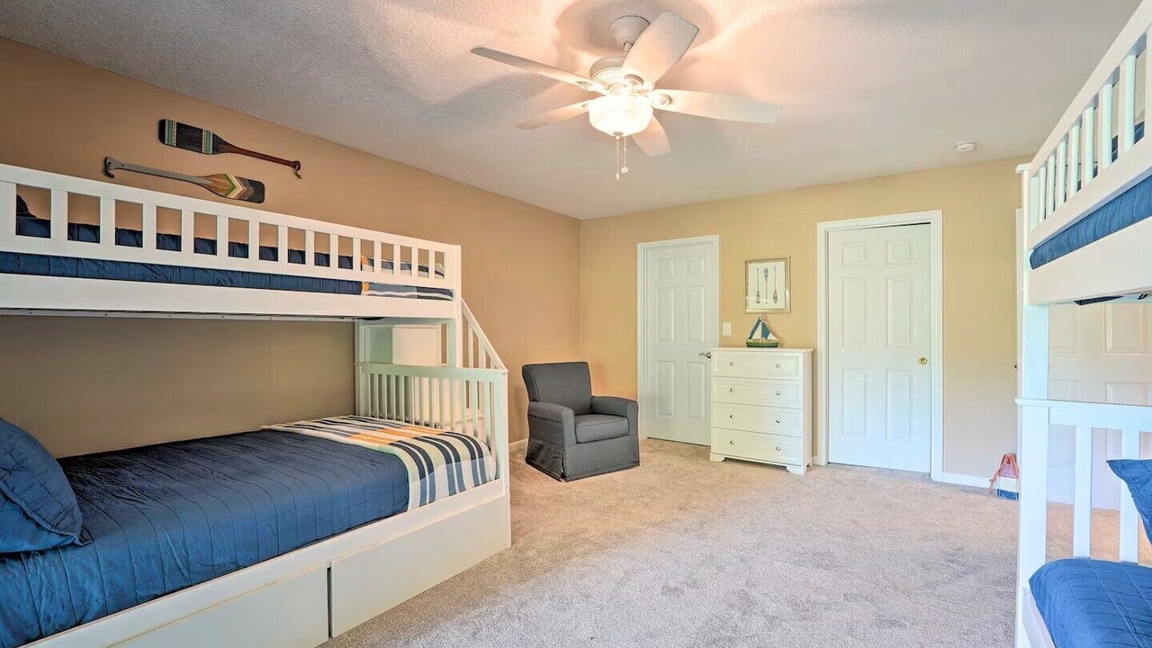 Photo of Bedroom in Lake Lure