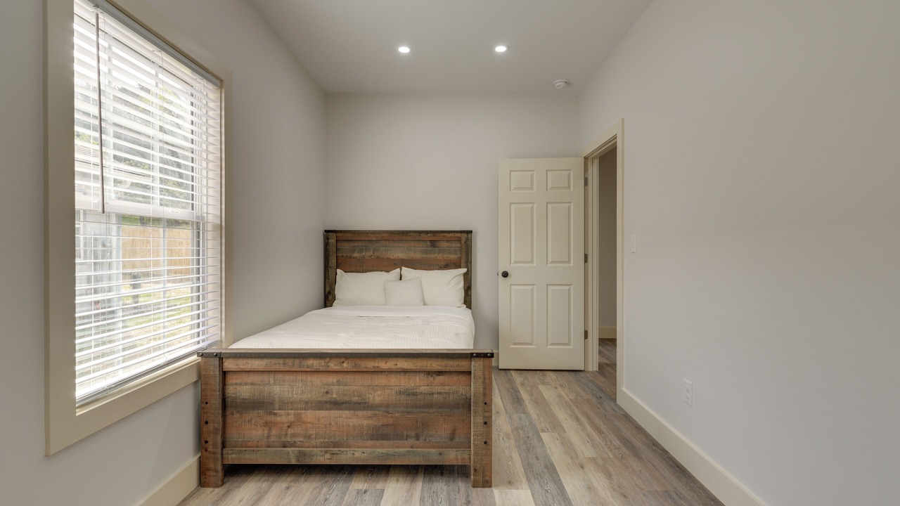 Photo of Bedroom in Banner Hill