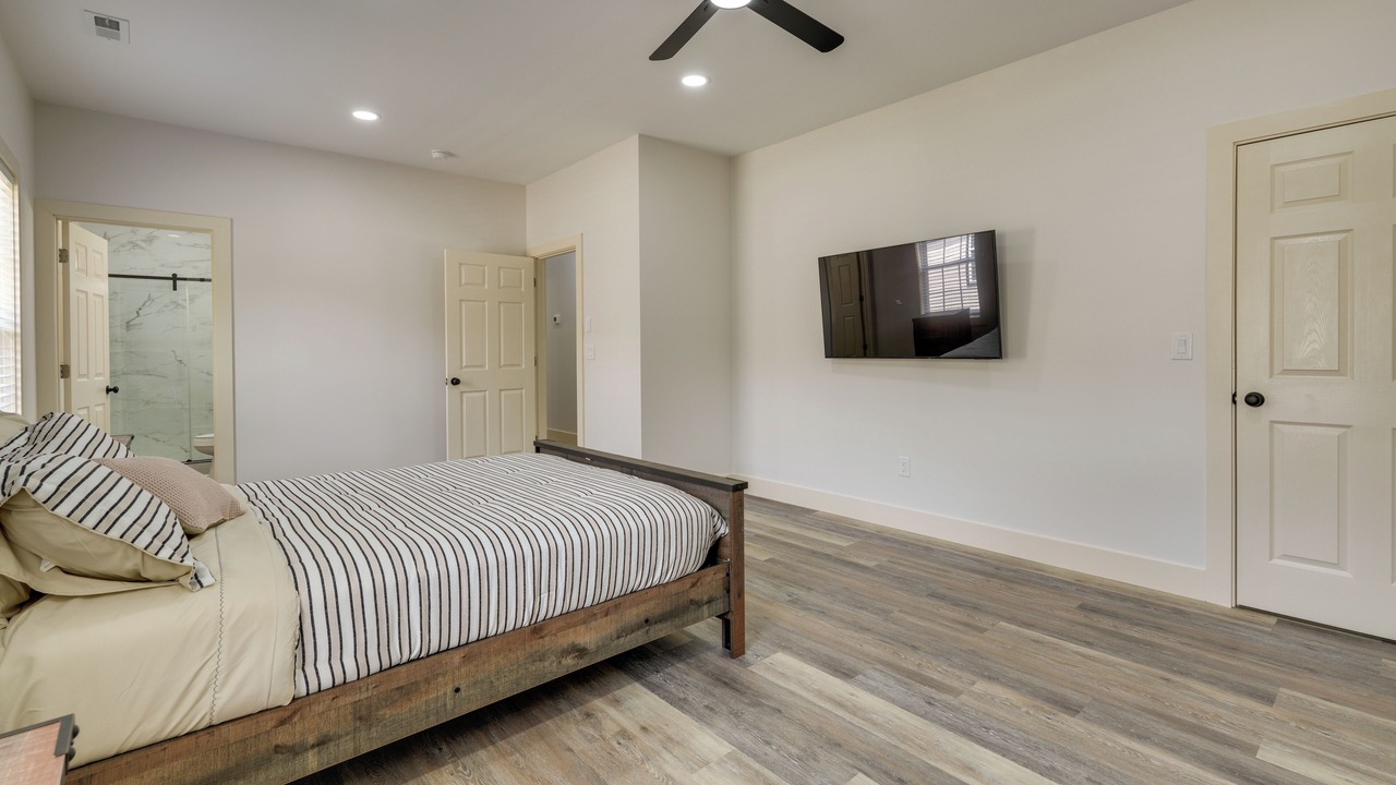 Photo of Bedroom in Banner Hill