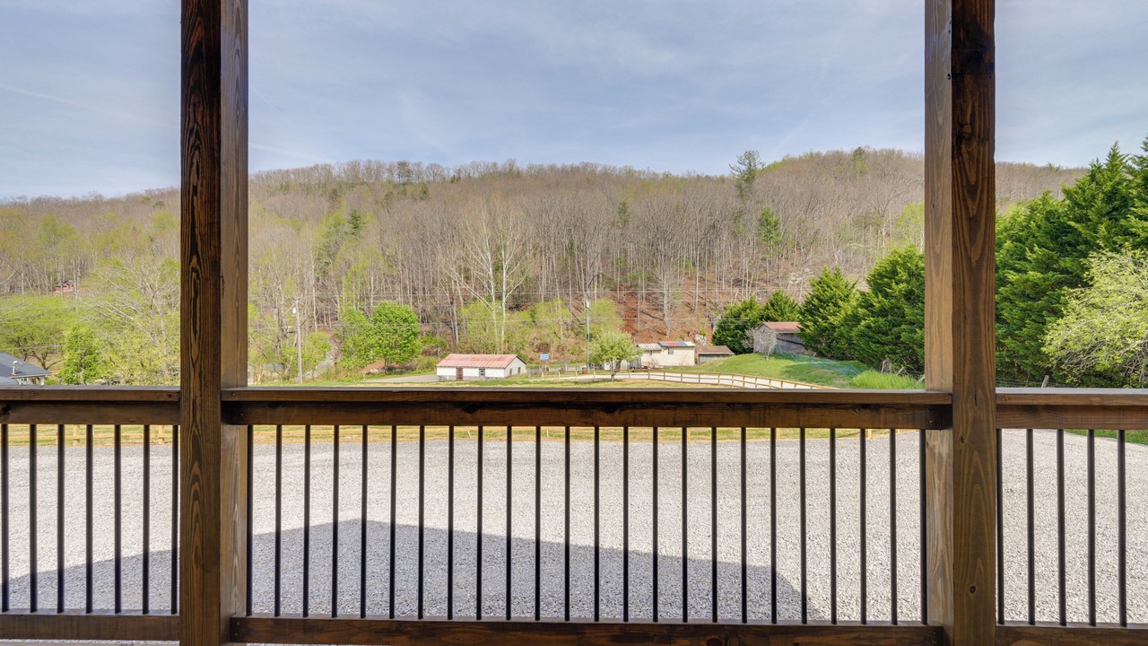 Photo of Others in Banner Hill