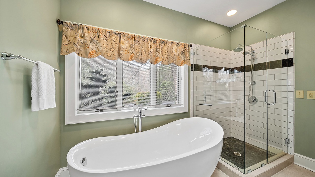 Photo of Bathroom in Blowing Rock