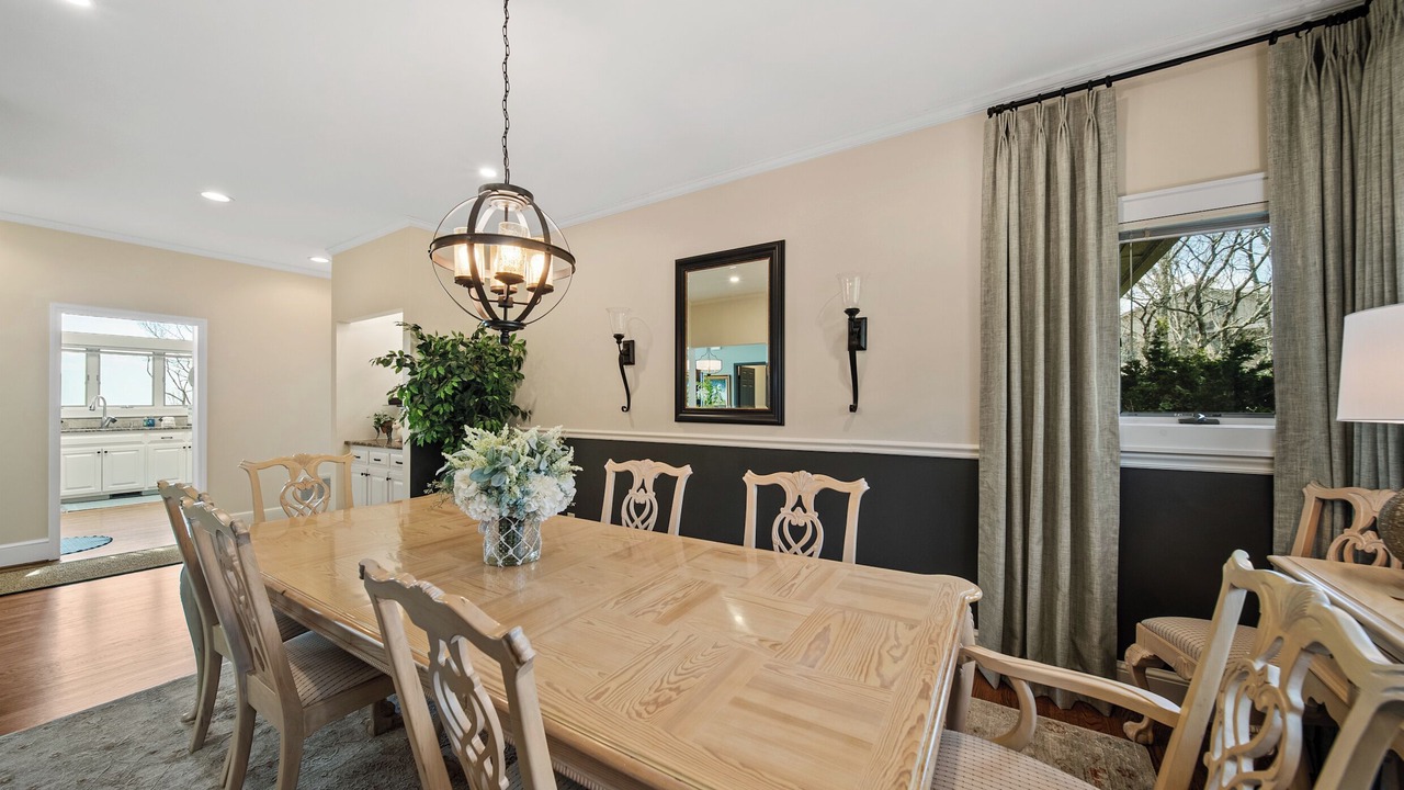 Photo of Livingroom in Blowing Rock