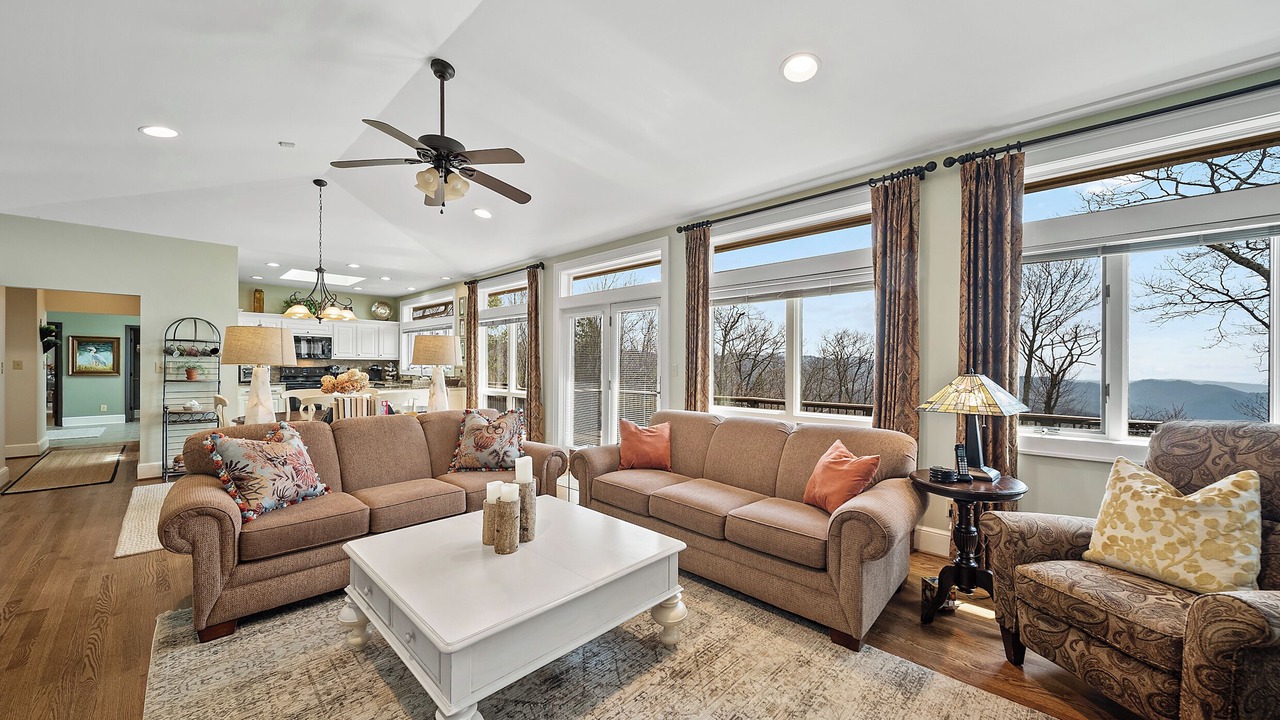 Photo of Bedroom in Blowing Rock