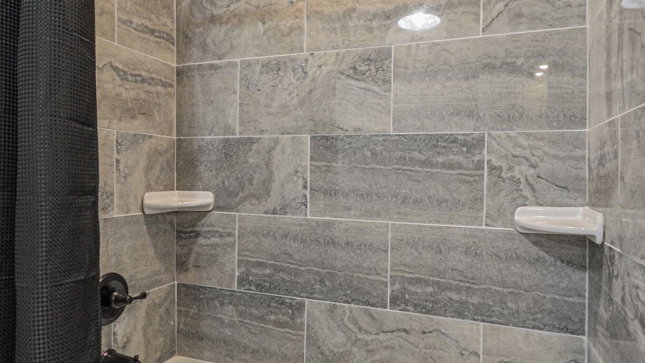 Photo of Bathroom in Park Hills