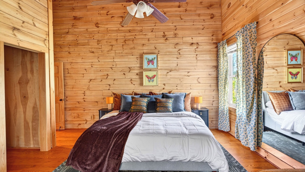 Photo of Bedroom in Saint Helens