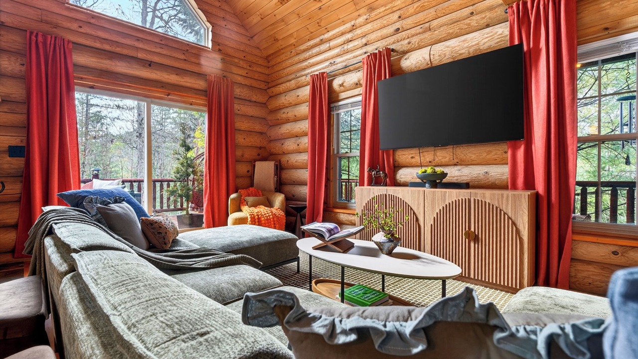 Photo of Livingroom in Saint Helens