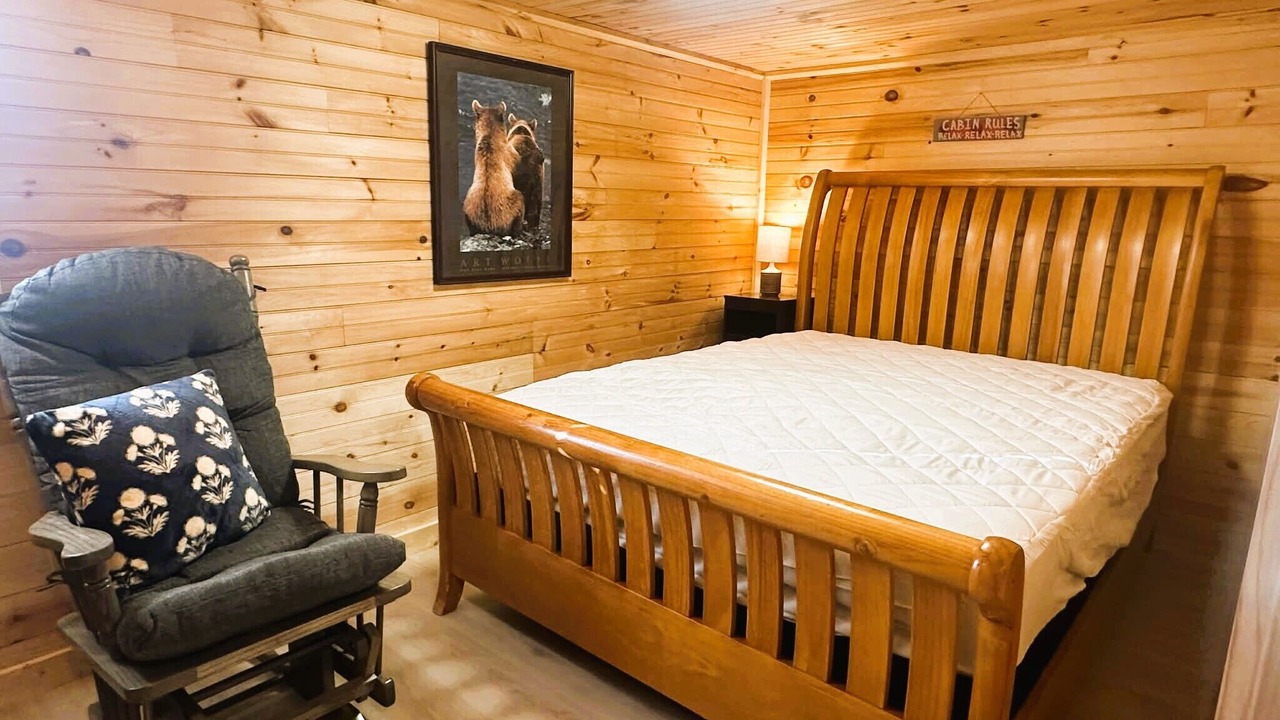 Photo of Bedroom in Frank