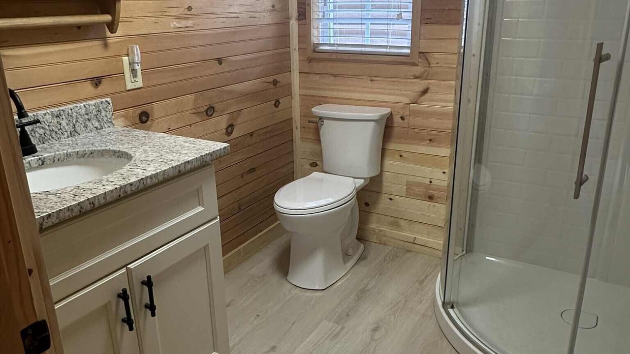 Photo of Bathroom in Frank