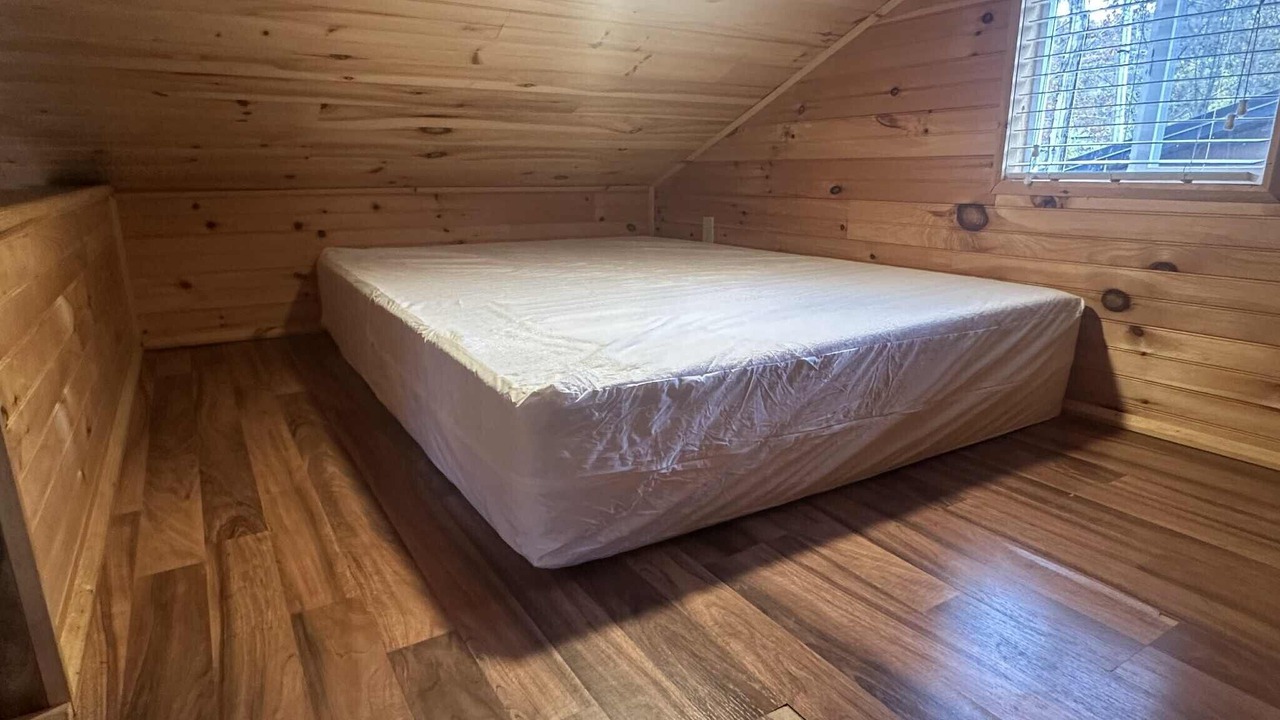 Photo of Bedroom in Frank