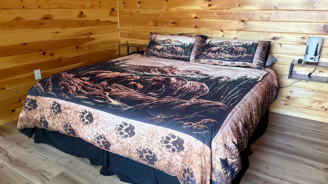 Photo of Bedroom in Berkeley Springs