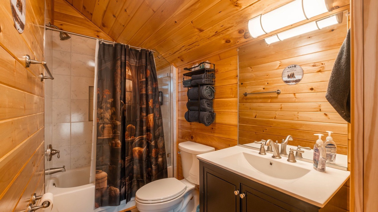 Photo of Bathroom in Berkeley Springs