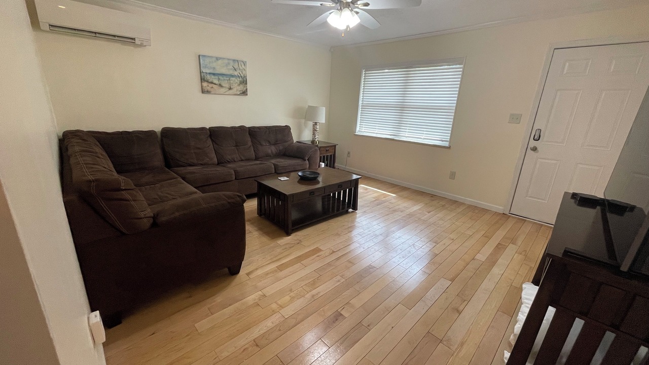 Photo of Livingroom in Stanton