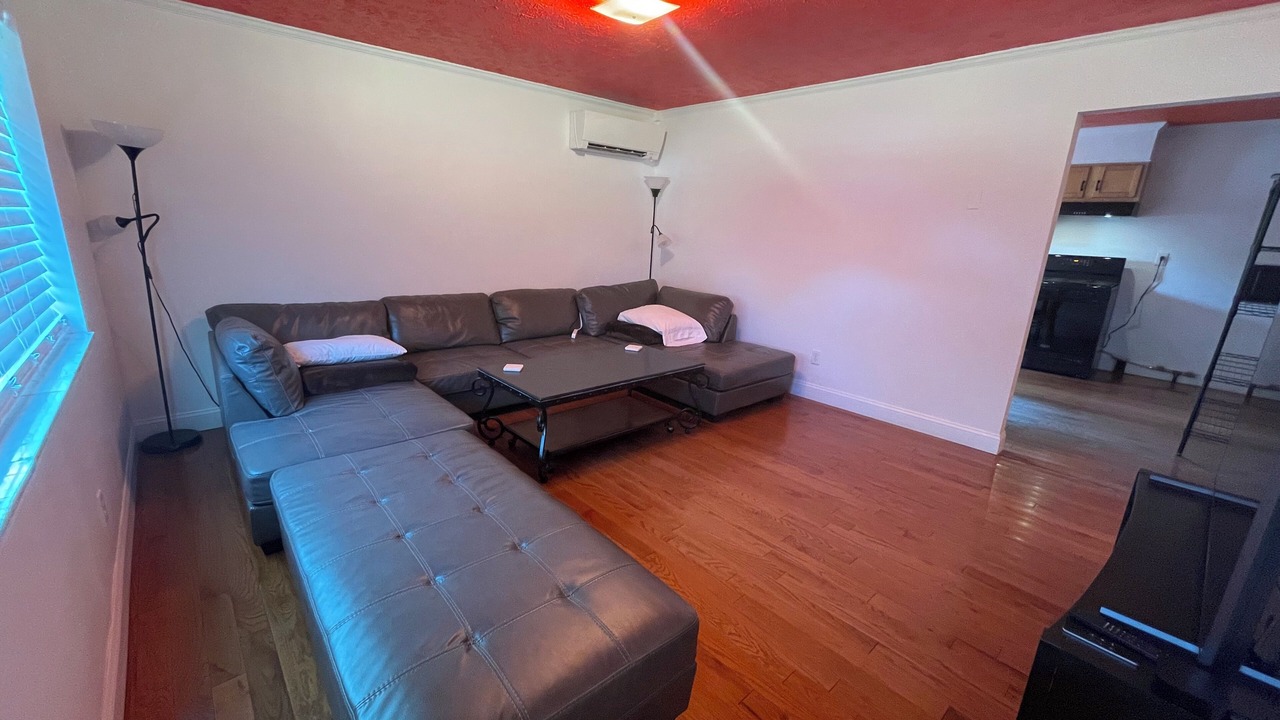 Photo of Livingroom in Stanton