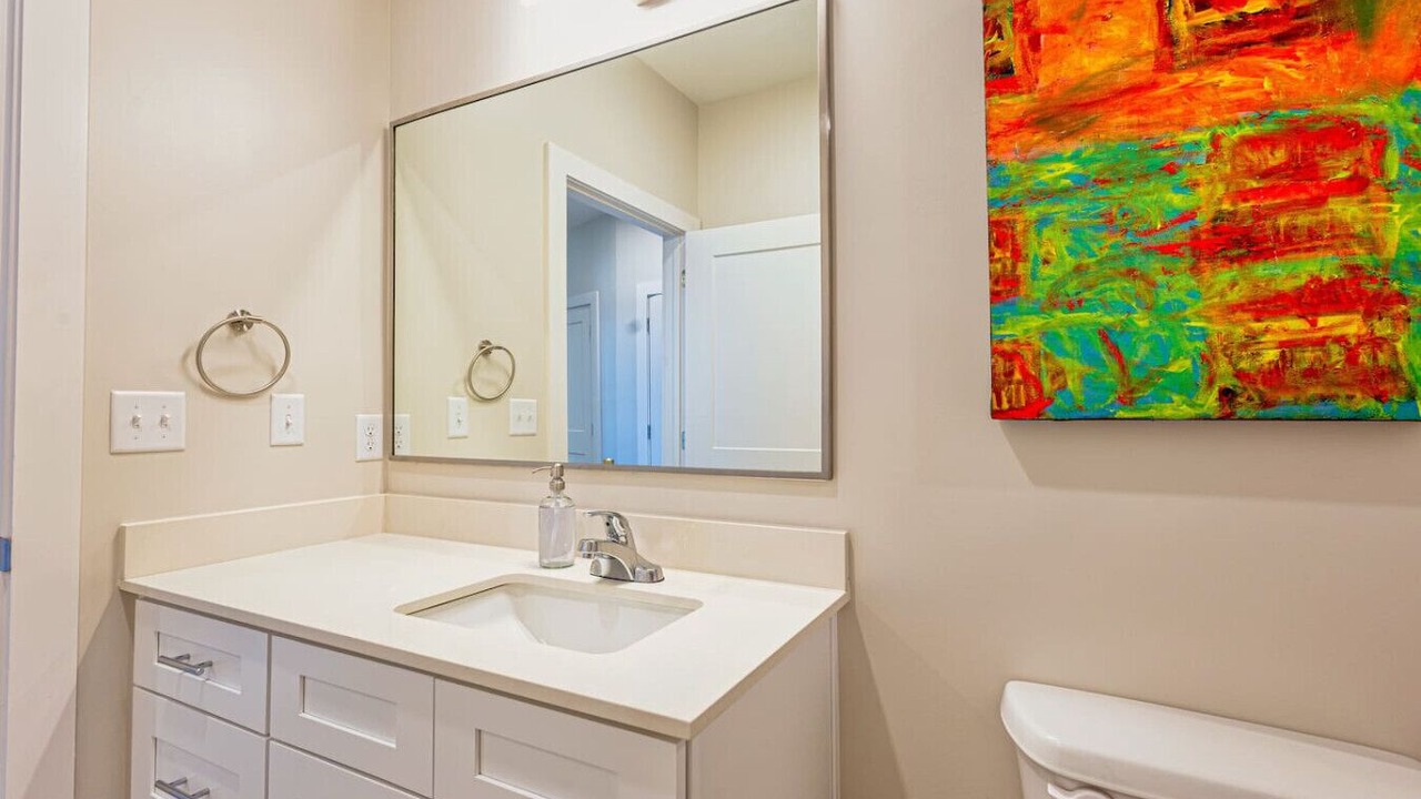 Photo of Bathroom in Old City