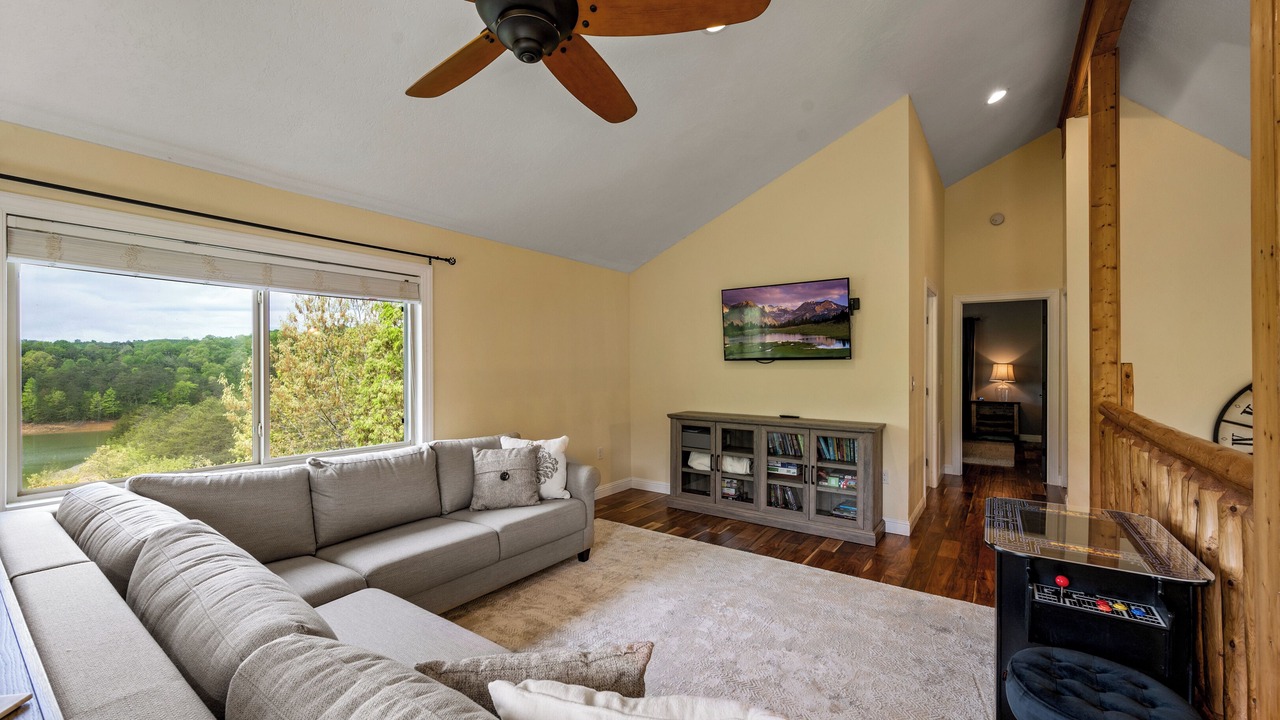 Photo of Livingroom in Dandridge