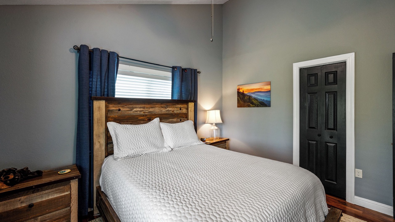 Photo of Bedroom in Dandridge