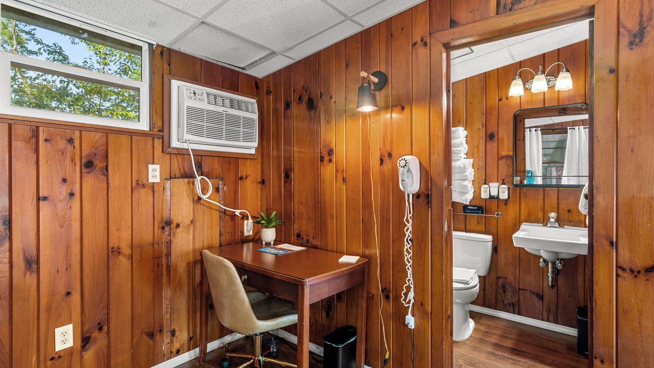 Photo of Bathroom in Hendersonville