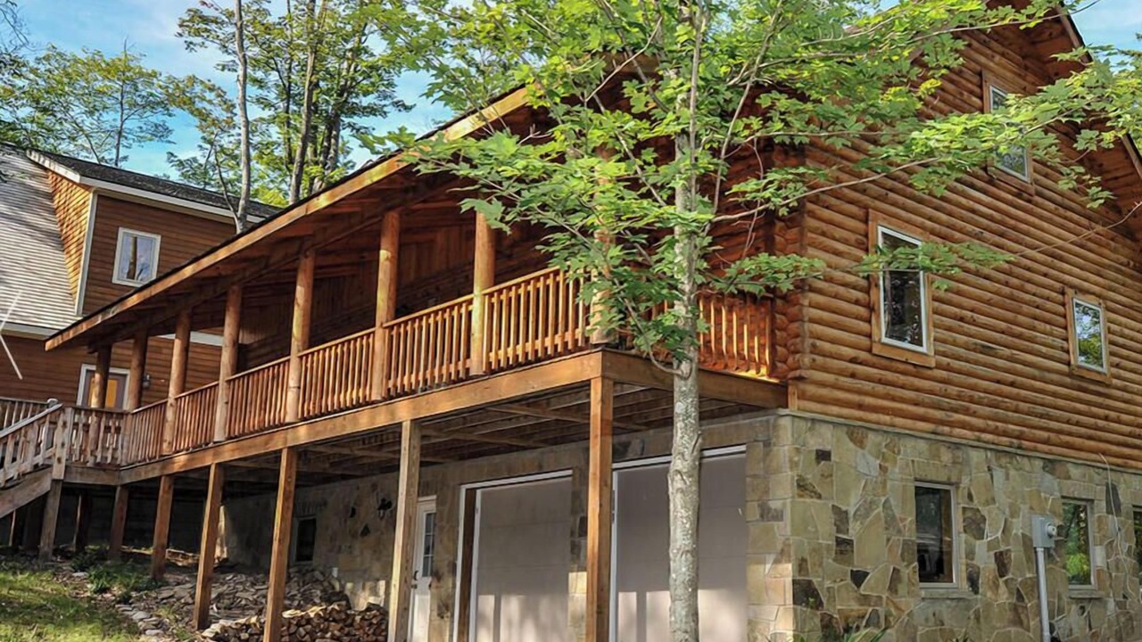 Photo of Outdoor in Old Timberline