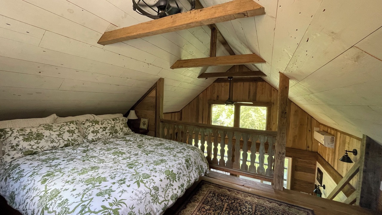 Photo of Bedroom in Nebo