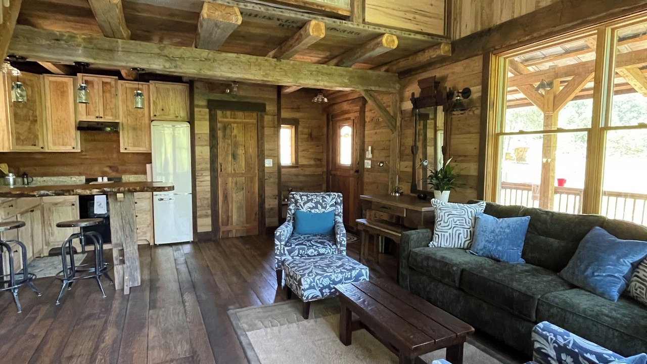 Photo of Livingroom in Nebo
