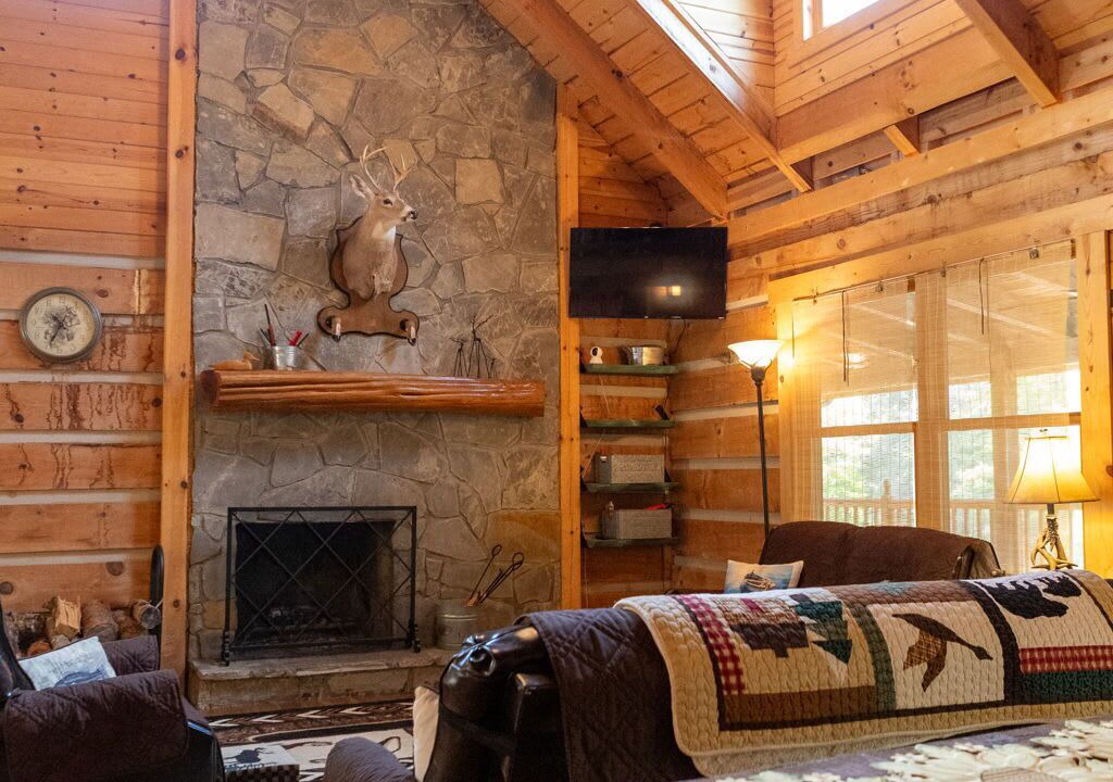 Photo of Bedroom in Campton