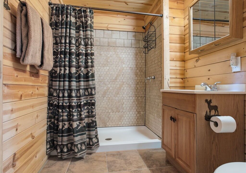 Photo of Bathroom in Campton