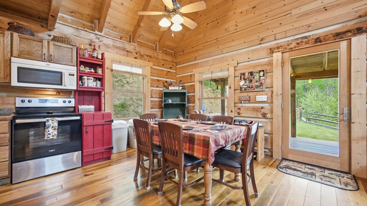 Photo of Bedroom in Campton