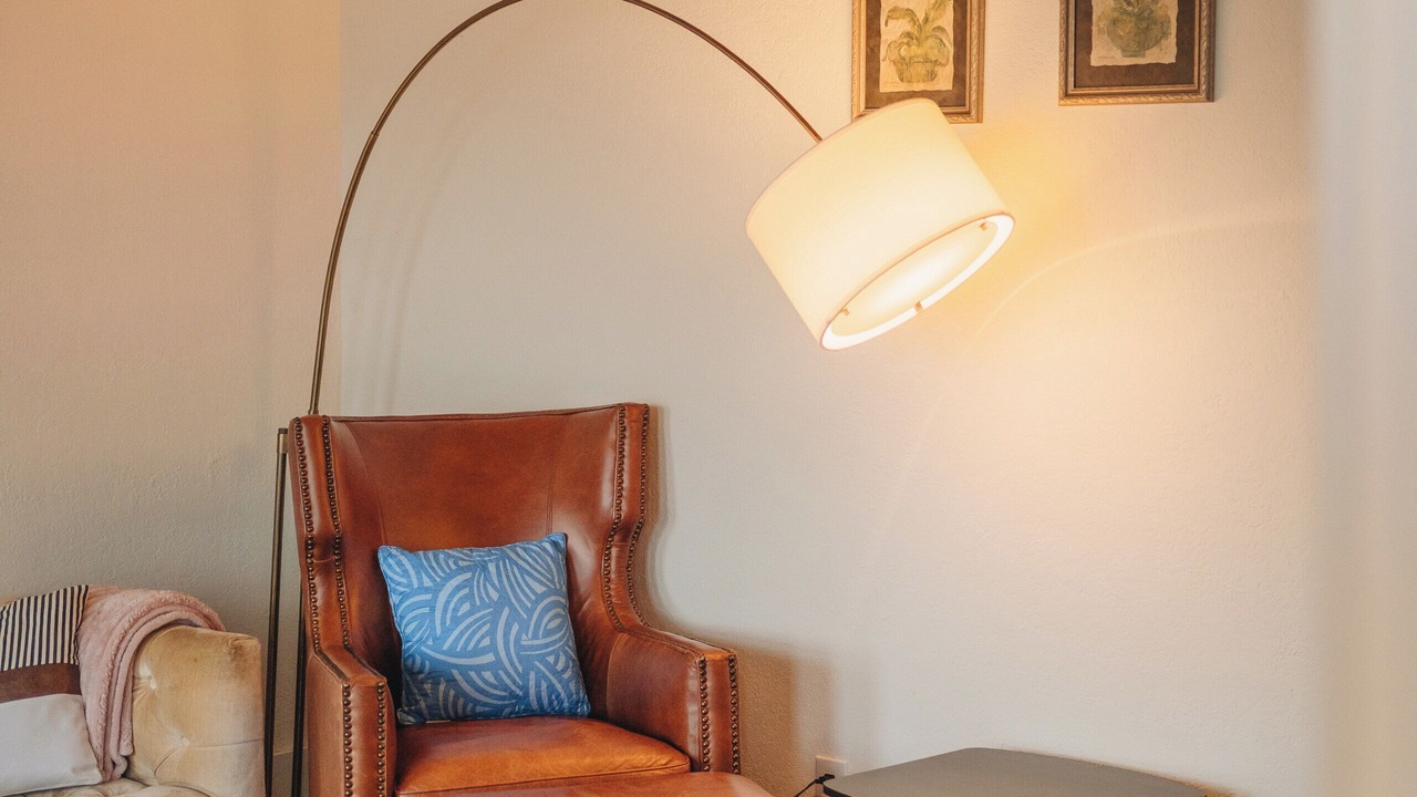 Photo of Livingroom in West Queen Anne