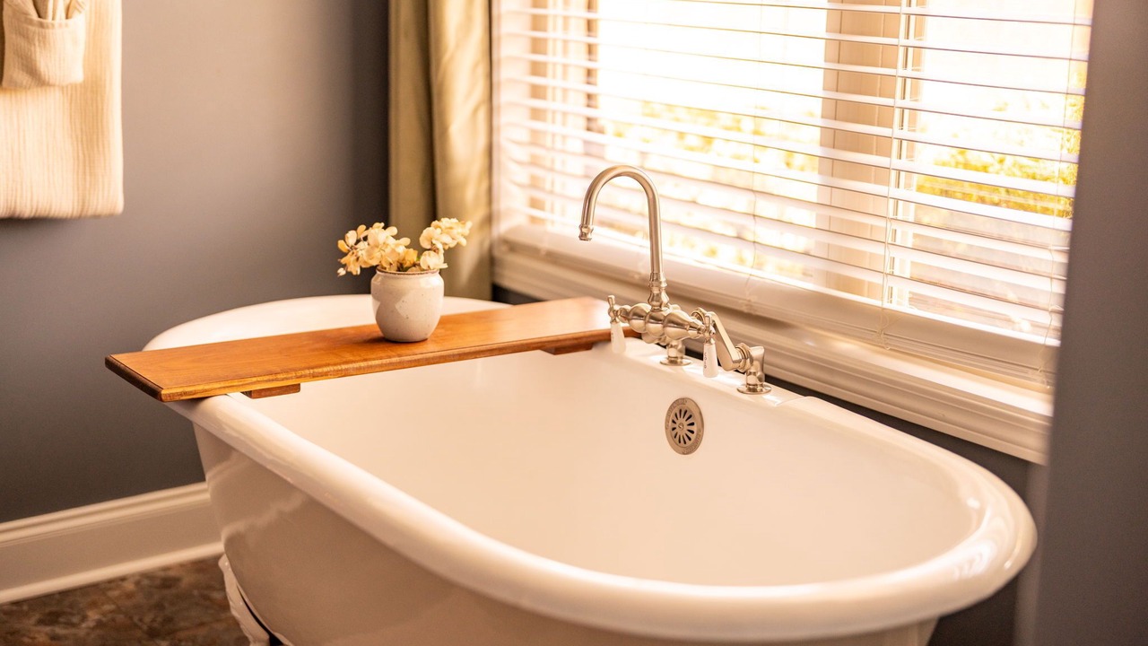 Photo of Bathroom in Fall Branch