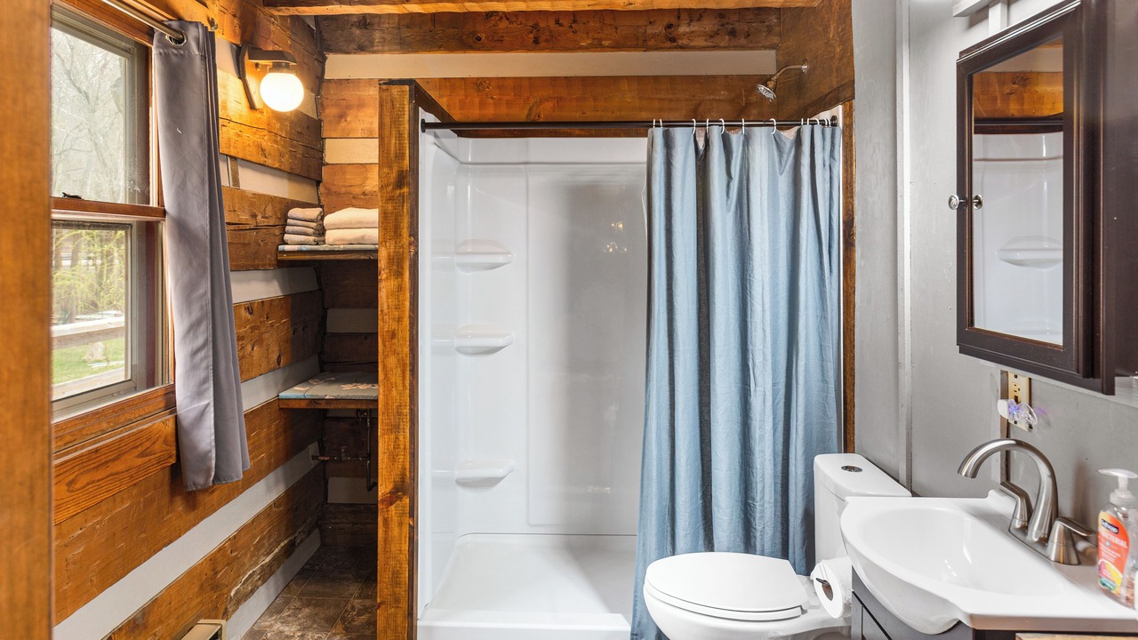 Photo of Bathroom in New Richmond