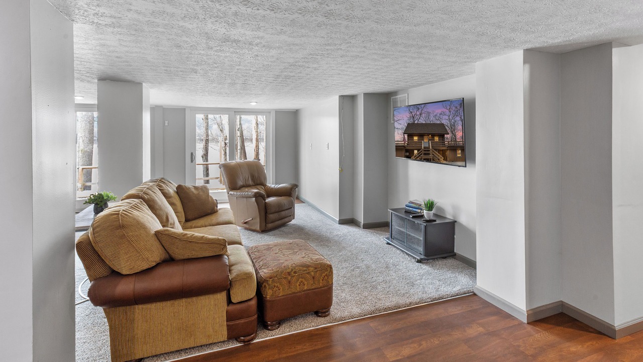 Photo of Livingroom in New Richmond