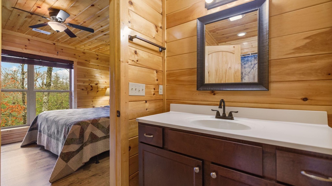 Photo of Bedroom in Rogers