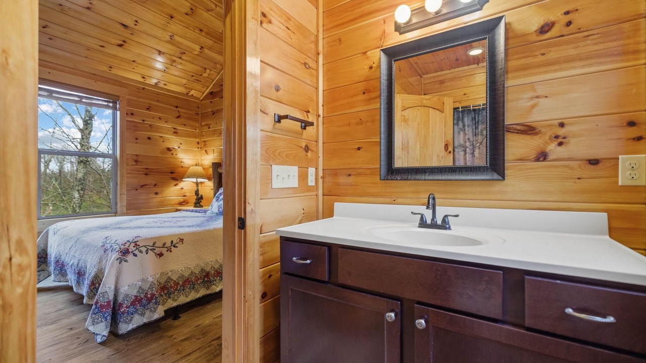 Photo of Bedroom in Rogers