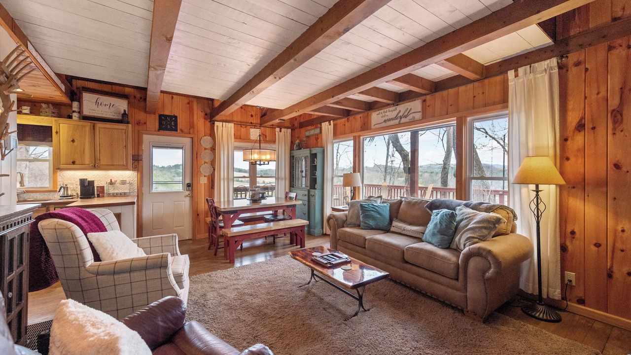 Photo of Livingroom in Fleetwood