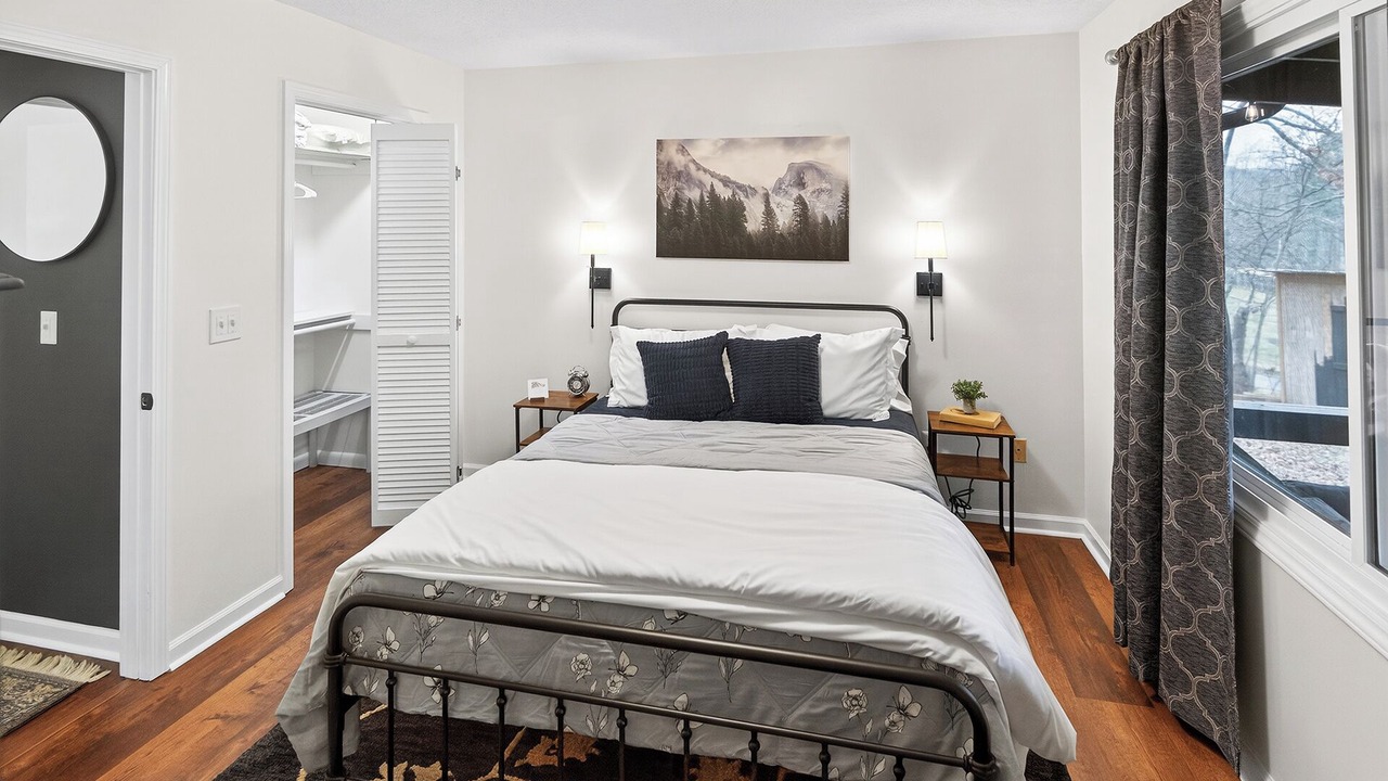 Photo of Bedroom in Johnson City