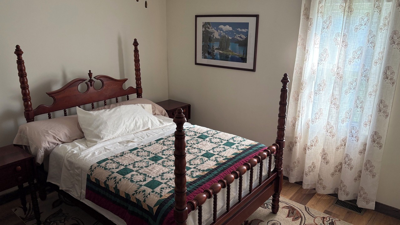 Photo of Bedroom in Hampton