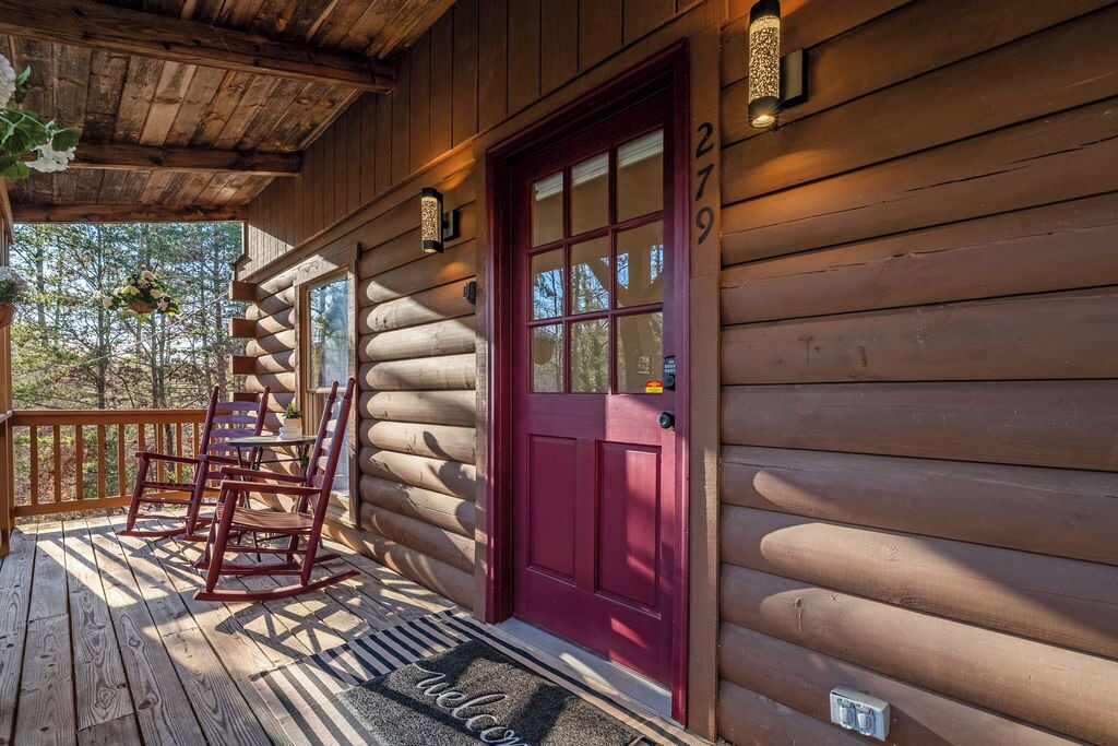 Photo of Patio Balcony in Sevierville