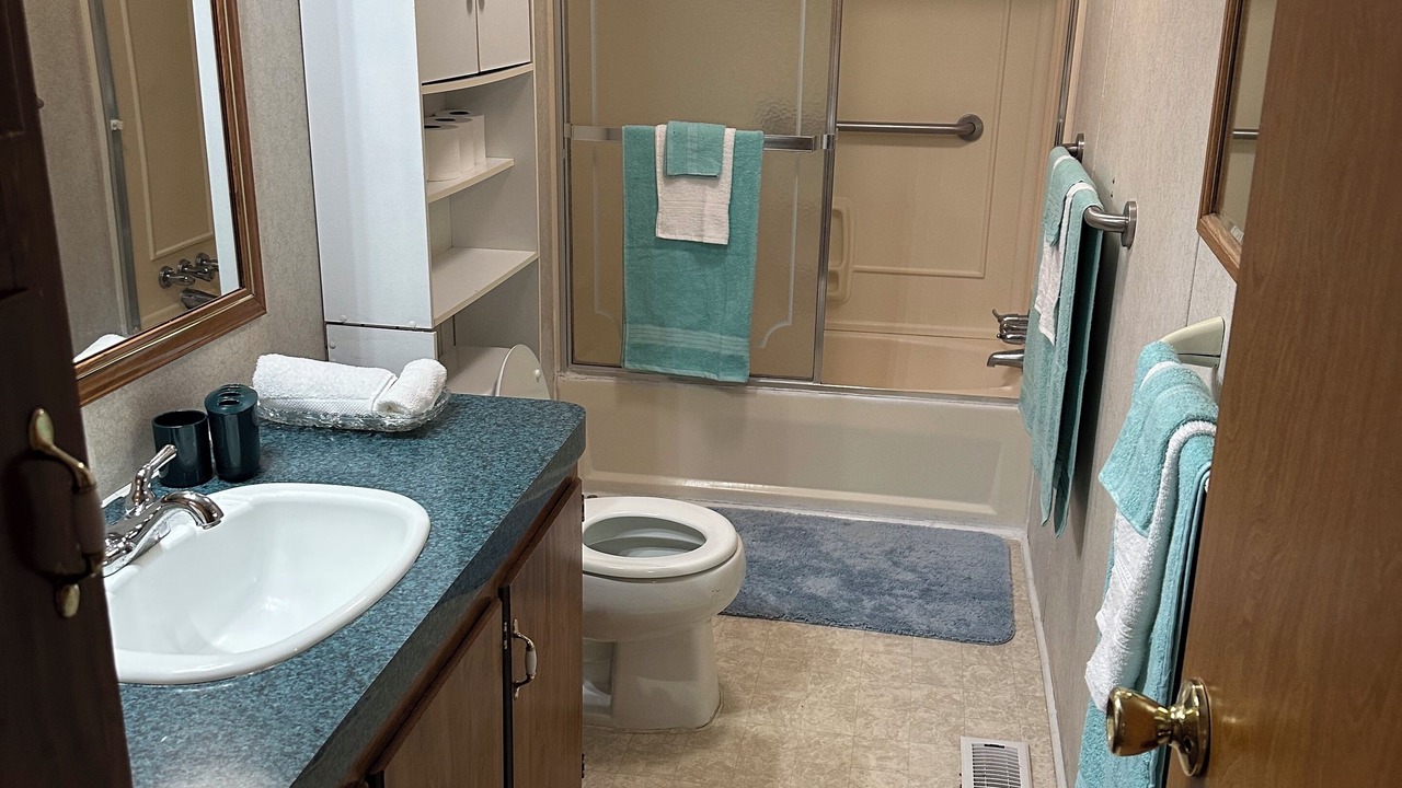 Photo of Bathroom in Prestonsburg