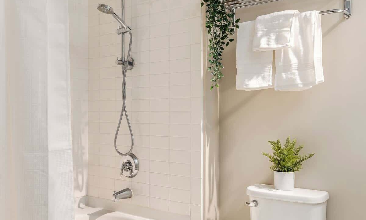 Photo of Bathroom in Downtown Cincinnati