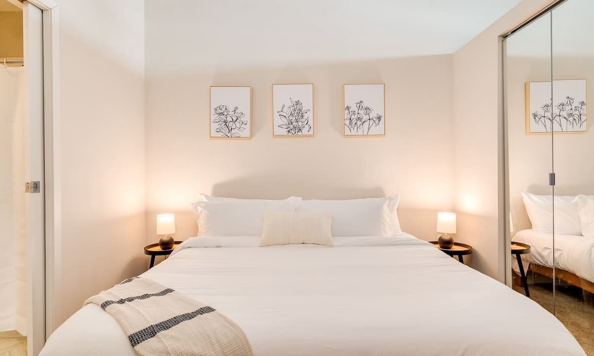 Photo of Bedroom in Downtown Cincinnati