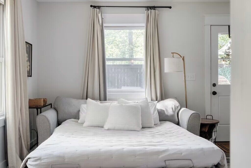 Photo of Bedroom in Lake Lure