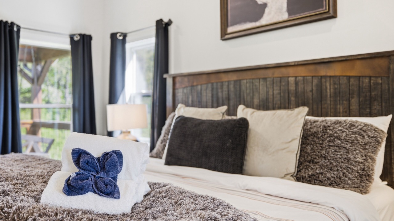 Photo of Bedroom in Sevierville