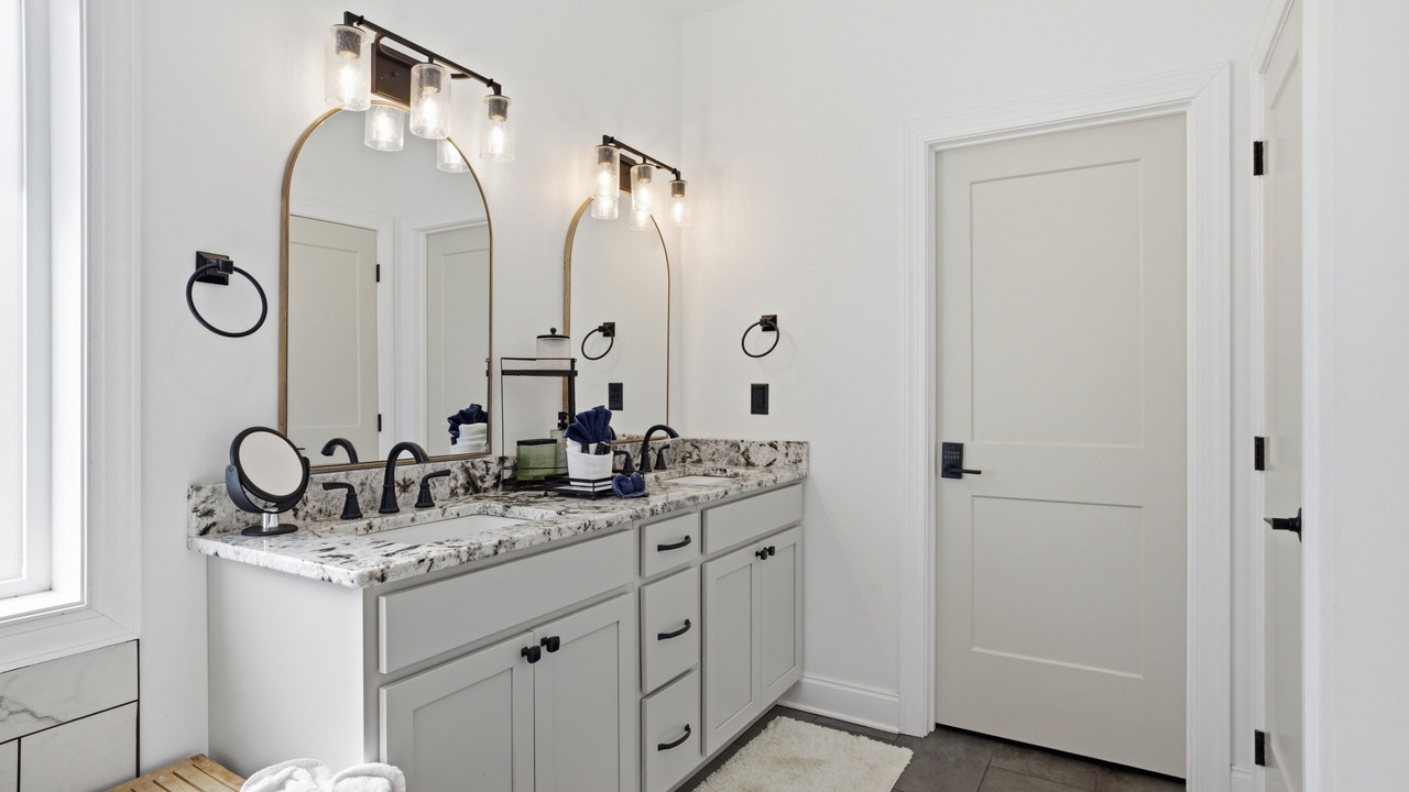 Photo of Bathroom in Sevierville