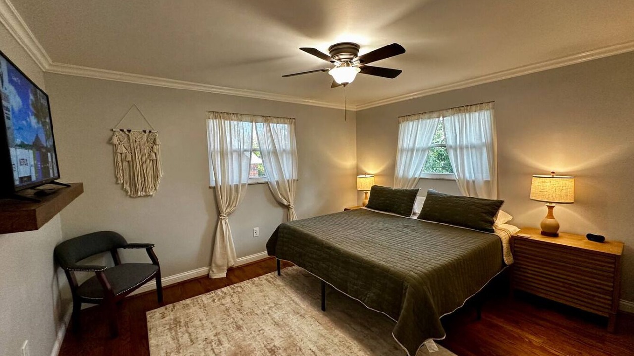 Photo of Bedroom in Villa Hills