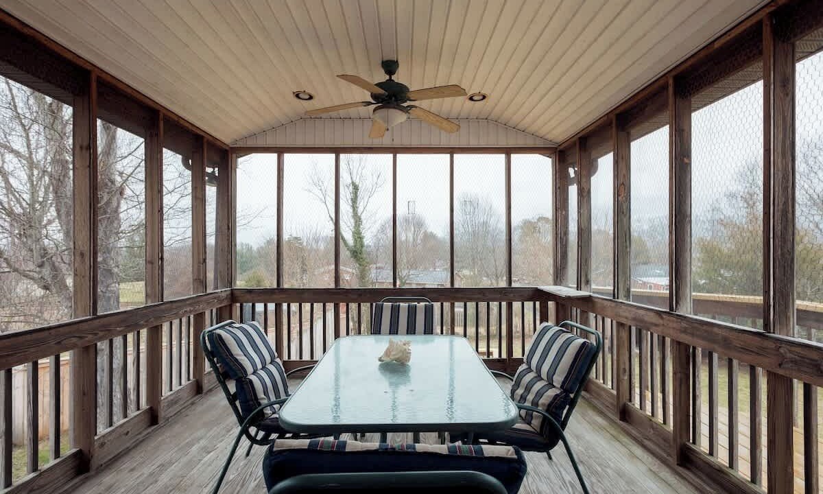 Photo of Outdoor in Johnson City