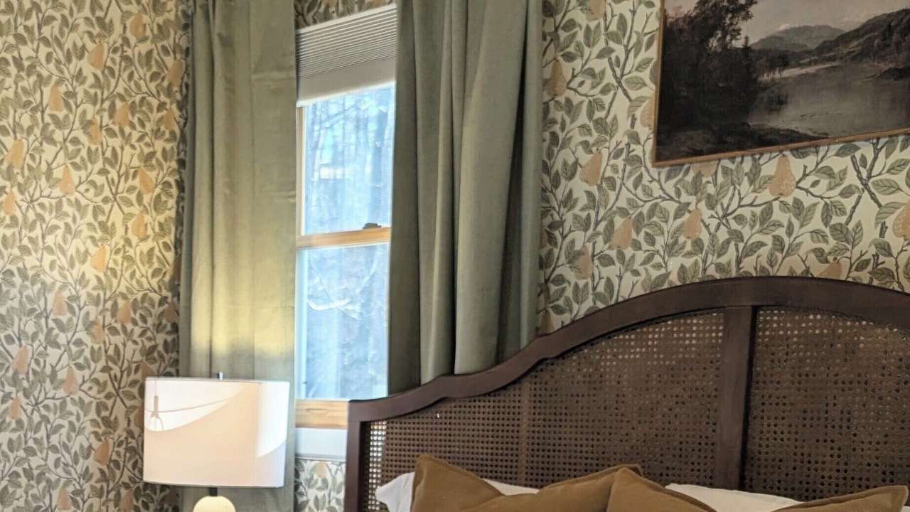 Photo of Bedroom in Berkeley Springs